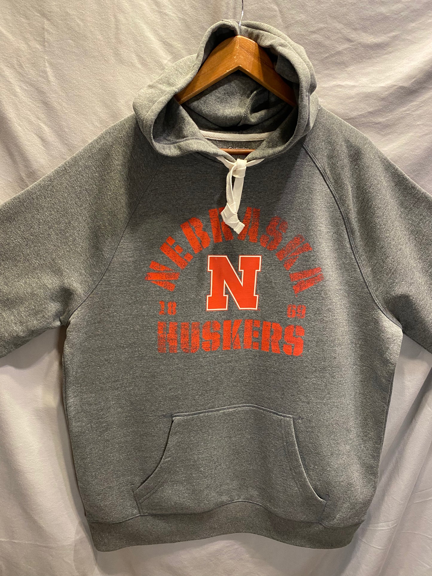 NCAA Nebraska Cornhuskers Men's Large Pullover Hoodie NWT