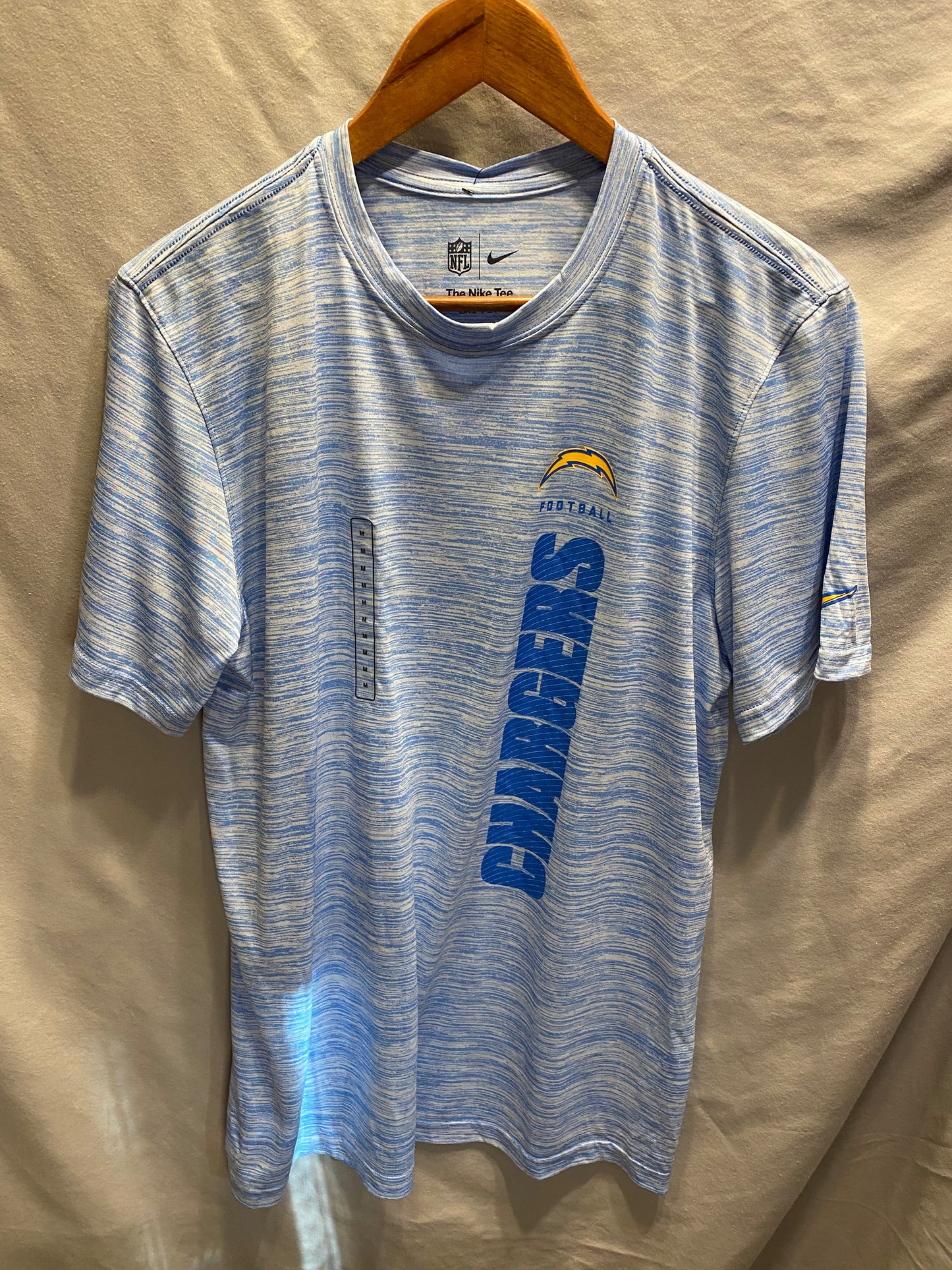 NFL Team Apparel Los Angeles Chargers Men's Medium Dri-Fit T-Shirt  NWT