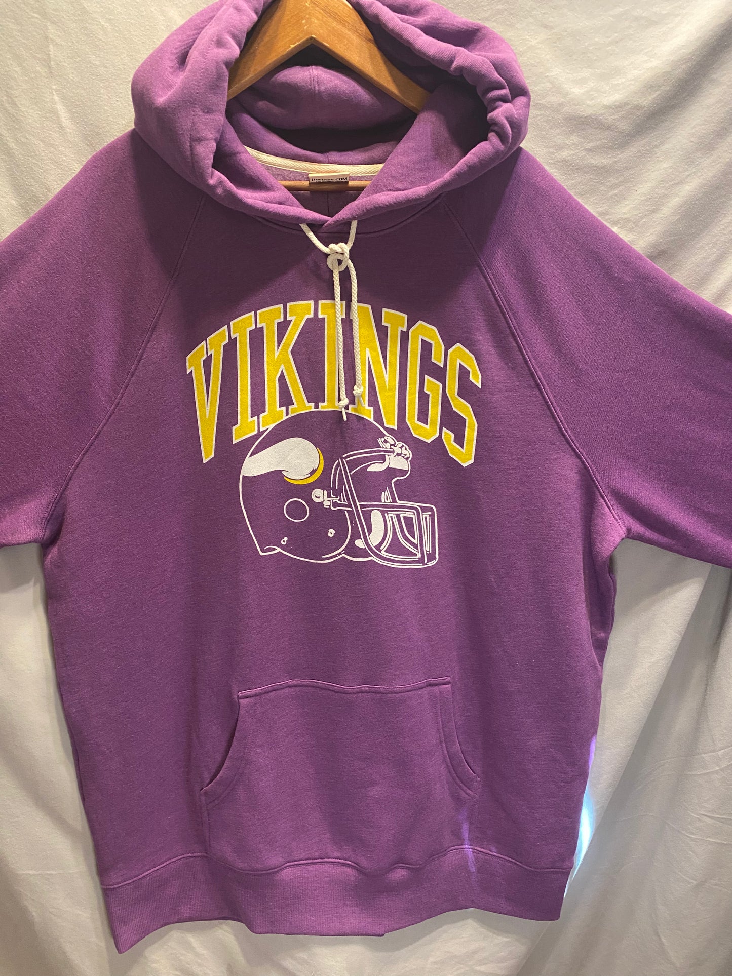 Officially Licensed NFL Minnesota Vikings Men's 2XL Pullover Hoodie  NWT