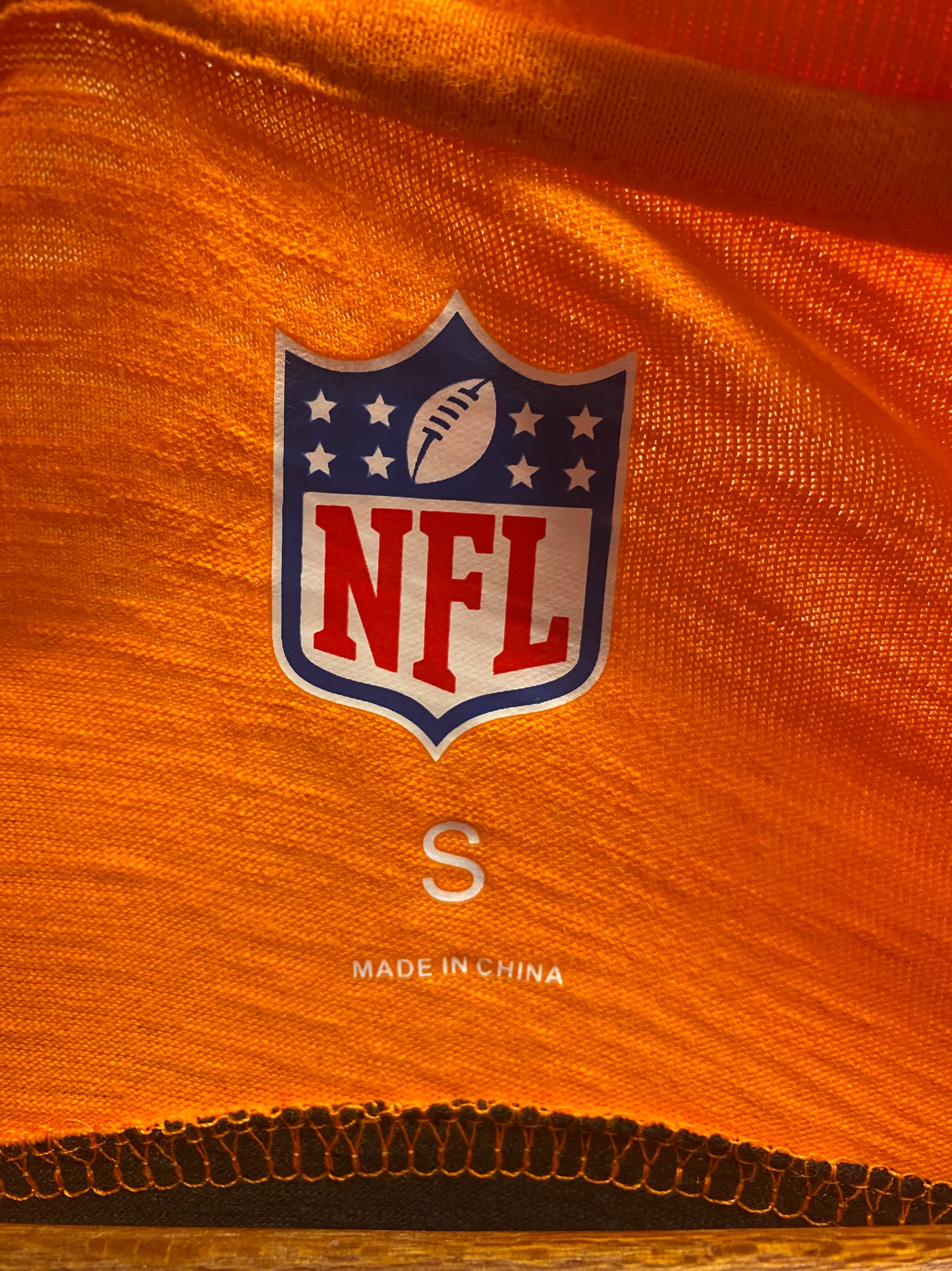 NFL Team Apparel Cincinnati Bengals Men's Small Long Sleeve T-Shirt  NWT