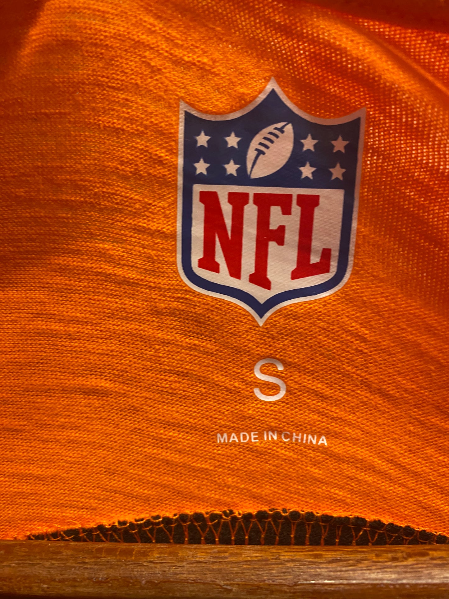 NFL Team Apparel Cincinnati Bengals Men's Small Long Sleeve T-Shirt  NWT