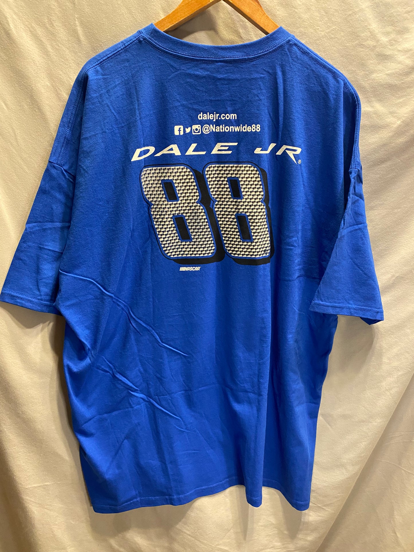 Officially Licensed Nascar Men's 3XL Team Sponsor T-Shirt  NWT
