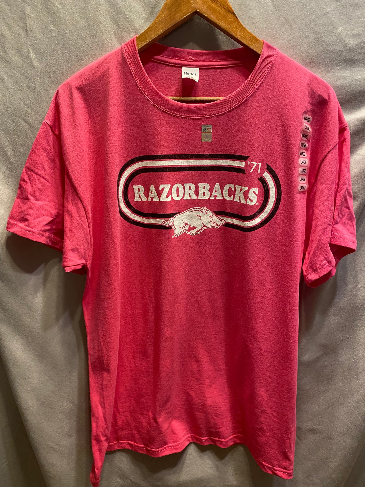 NCAA Arkansas Razorbacks Men's L T-Shirt  NWOT