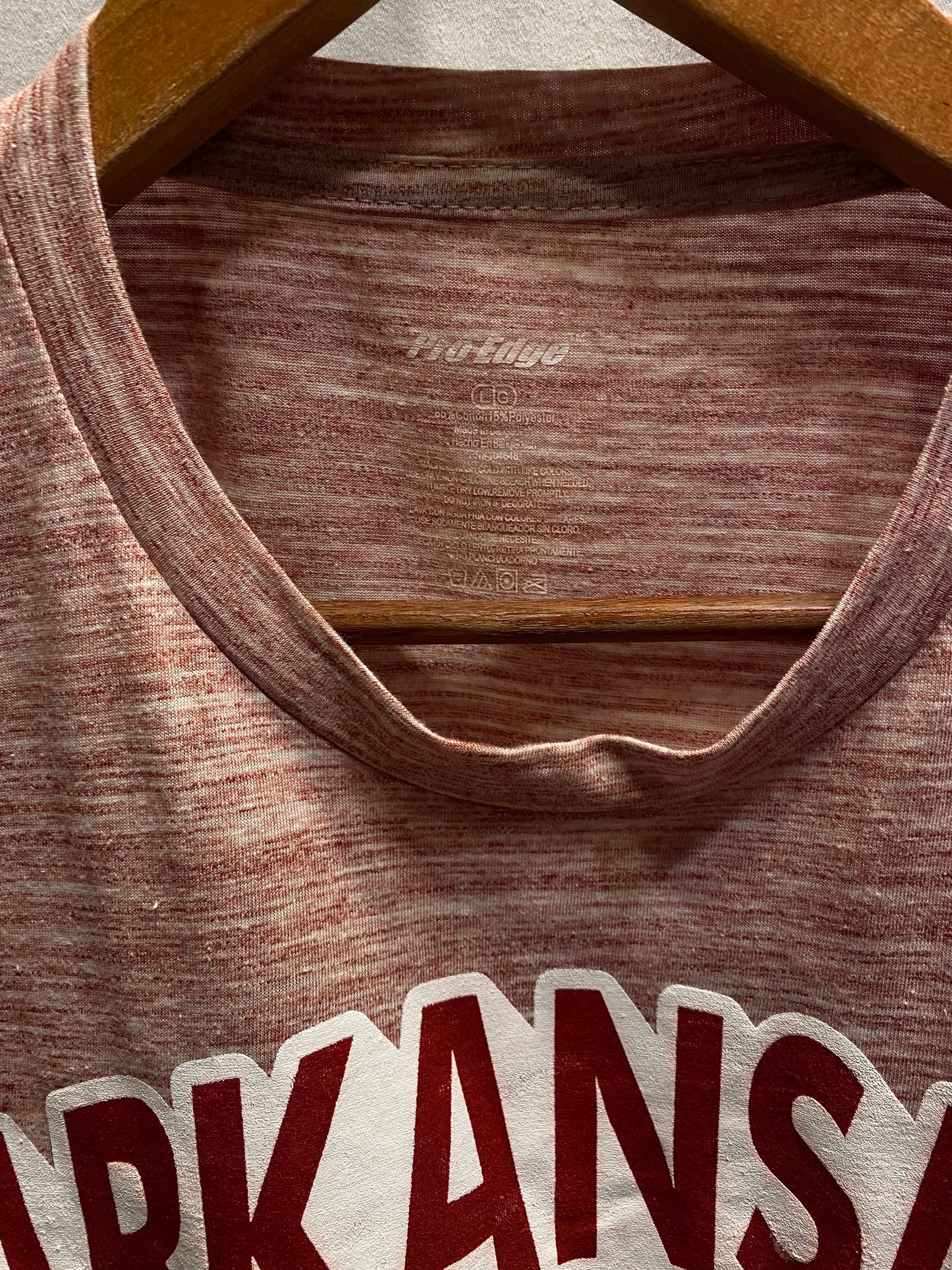 NCAA Arkansas Razorbacks Men's Large T-Shirt  NWOT