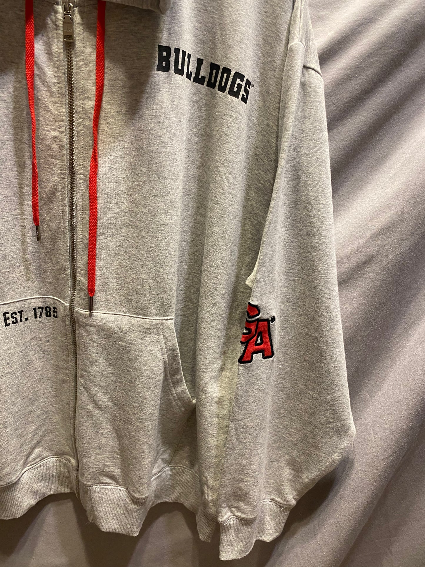 Officially Licensed NCAA Georgia Bulldogs Women's 2XL Full Zip Hoodie NWT